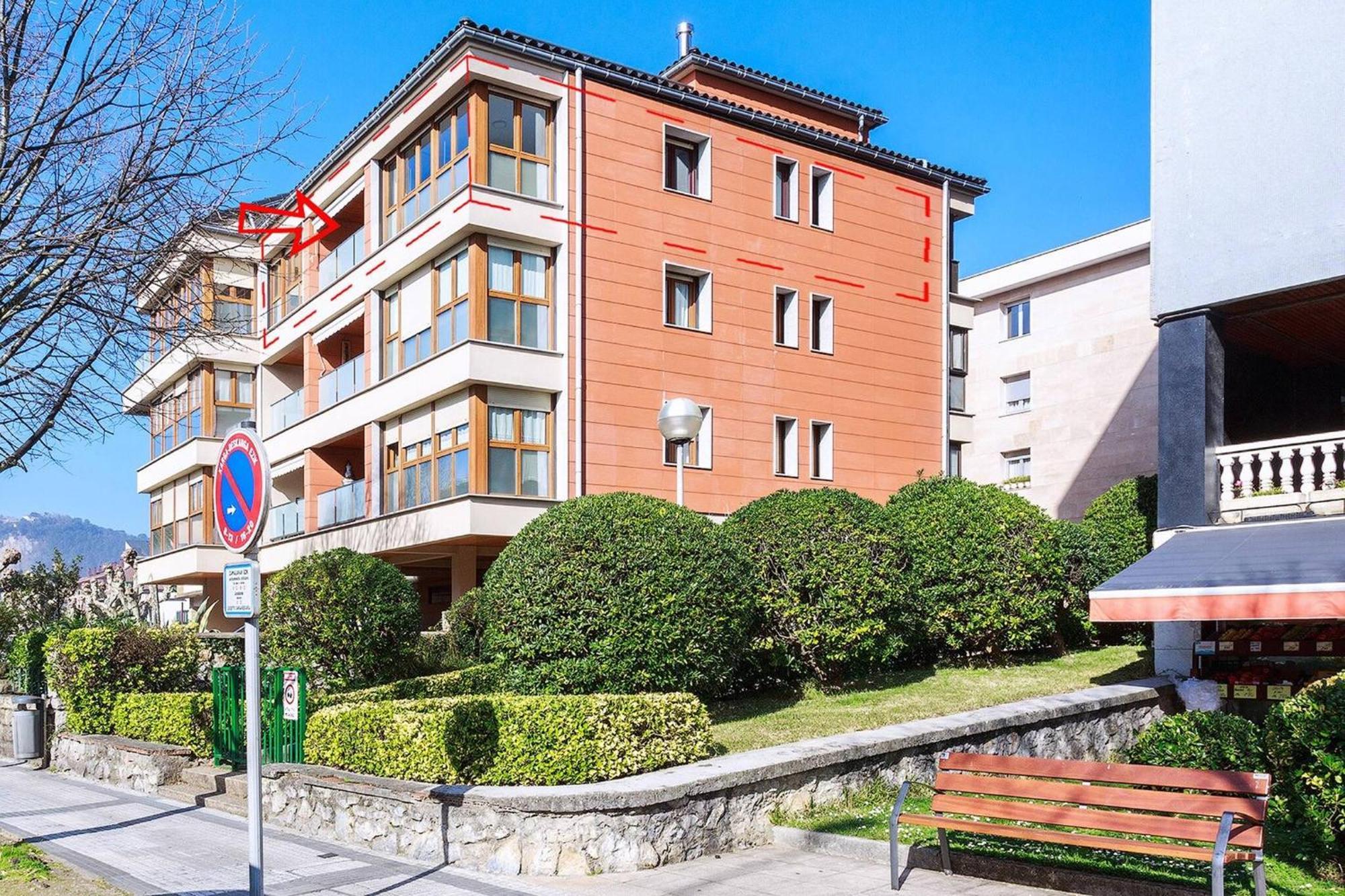 Earra - Casa Damatxo, Terraza, 1 Minuto A La Playa, Zona Tranquila Lägenhet Zarautz Exteriör bild