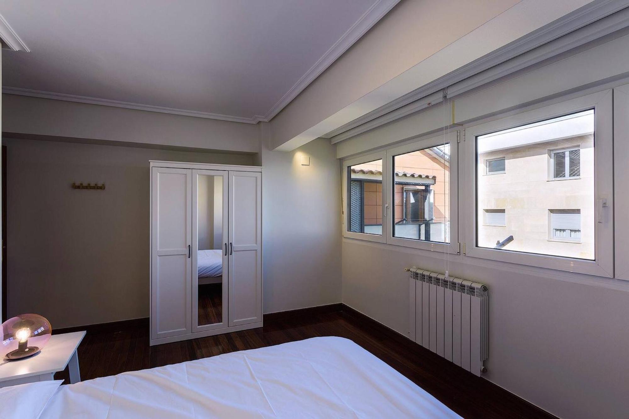 Earra - Casa Damatxo, Terraza, 1 Minuto A La Playa, Zona Tranquila Lägenhet Zarautz Exteriör bild