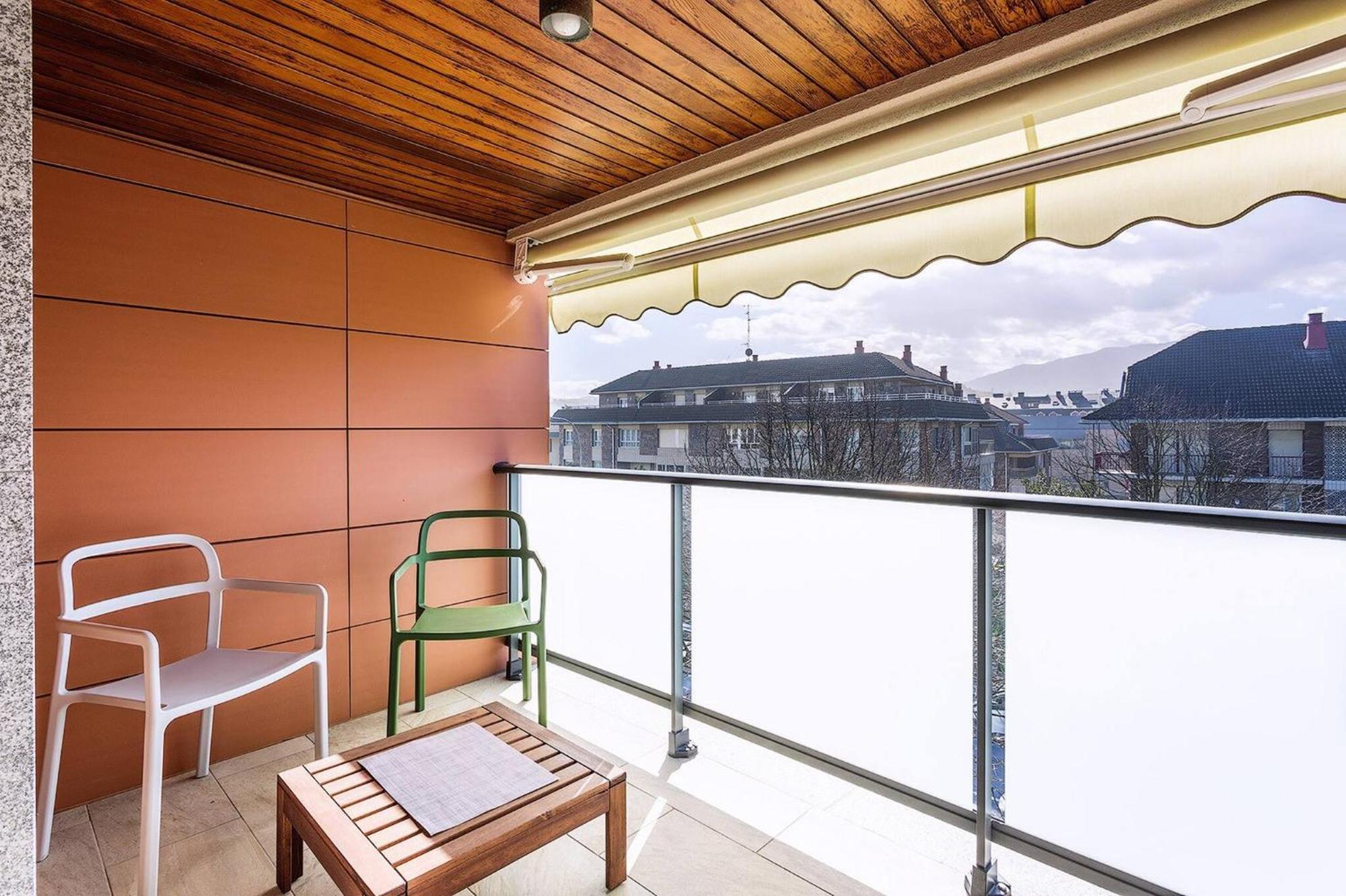 Earra - Casa Damatxo, Terraza, 1 Minuto A La Playa, Zona Tranquila Lägenhet Zarautz Exteriör bild